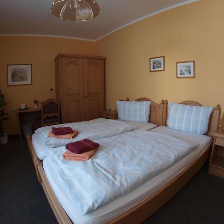 יינה Gasthof Zur Schweiz מראה חיצוני תמונה