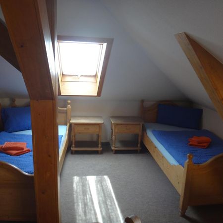 יינה Gasthof Zur Schweiz מראה חיצוני תמונה